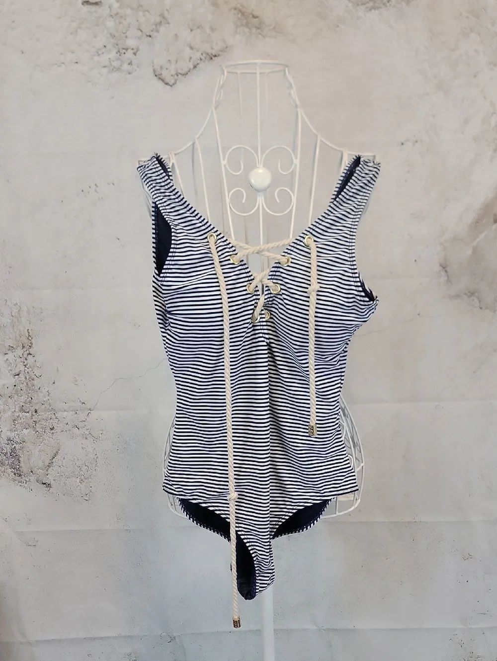 Jones New York Striped Nautical Lace-Up One-Piece Swimsuit- Navy & White Size S